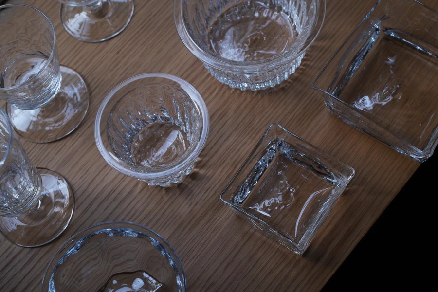 沖澤康平さん – 8823/glass workの作品が入荷しています。