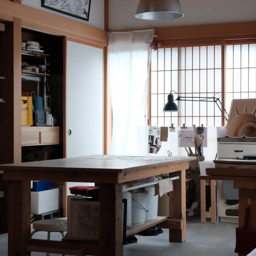 新島佐知子さん