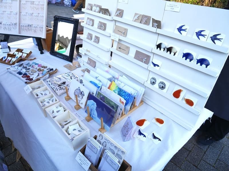 アクセサリー作家、星野さんのお店