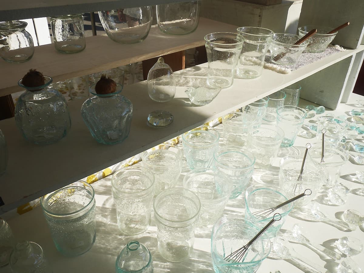 再生ガラスの伊藤亜木さん