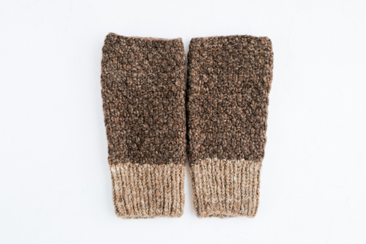 soji 菅間岬さんのハンドウォーマー